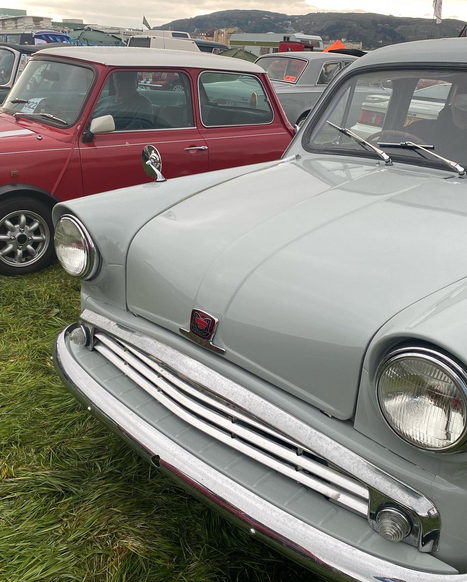 melissawyn0's tweet photo. As well as being an observer with @SJACLlandudno on Saturday, we were also showing our classic cars at the Llandudno Extravaganza 🥰 #classiccars #llandudnoextravaganza https://t.co/1MqdzTmAI5