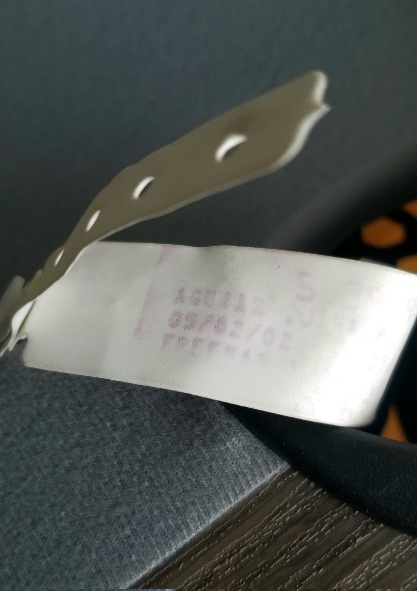 20 Years!!!  It's crazy how fast 20 yrs goes by.

Today makes my 20 yr #Kidney Transplant Anniversary 😁👊

I am grateful to family, friends and to my doctor's.

Here's looking at another 20 years!! 😁

#KidneyDisease #Transplant