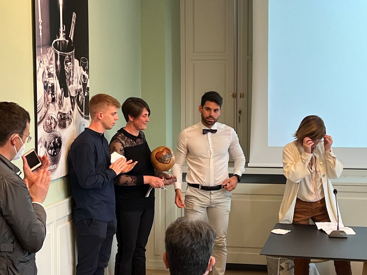 Il Premio Francesco Arrigoni è andato, all’agricoltrice bresciana Emiliana Bertoli, per aver contribuito alla riscoperta della “ret”, antico salume franciacortino pressoché scomparso con l’estinzione dell’agricoltura contadina tradizionale di cui è figlio.