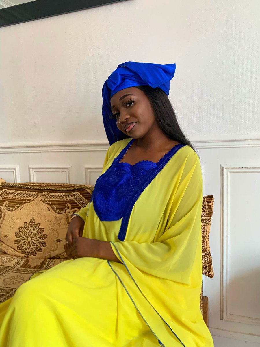 221Une's tweet photo. Dewenati 💙💛 #SunuSelfieKorite2022 https://t.co/t9UXkc2Zp7