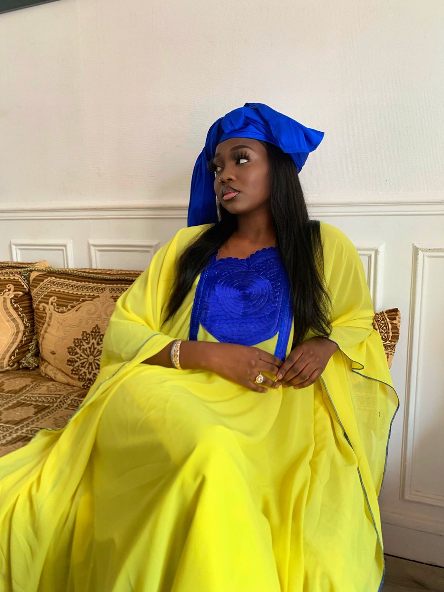 221Une's tweet photo. Dewenati 💙💛 #SunuSelfieKorite2022 https://t.co/t9UXkc2Zp7