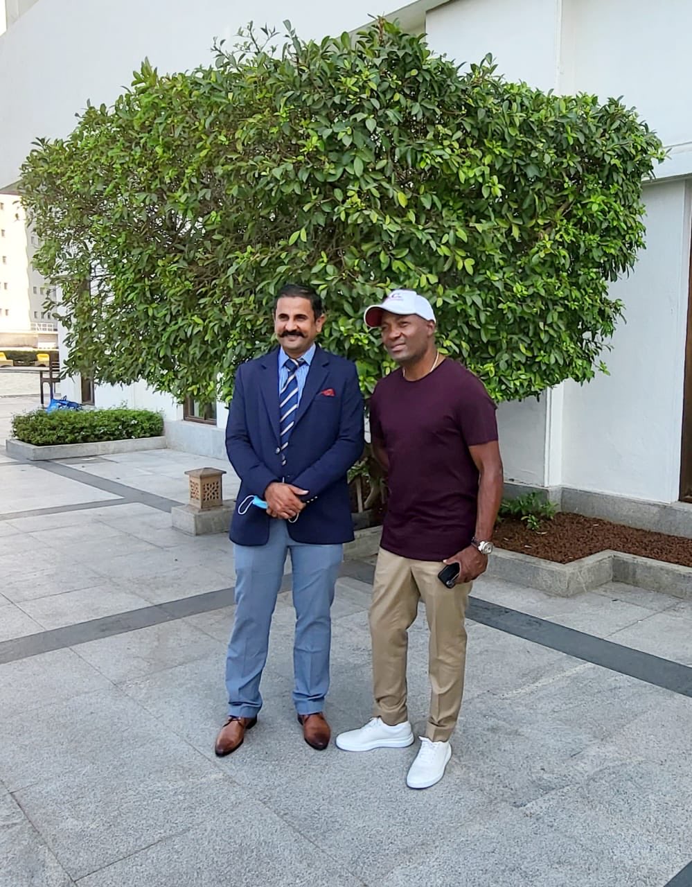 Wishing happy birthday to legendary cricketer Brian Lara 