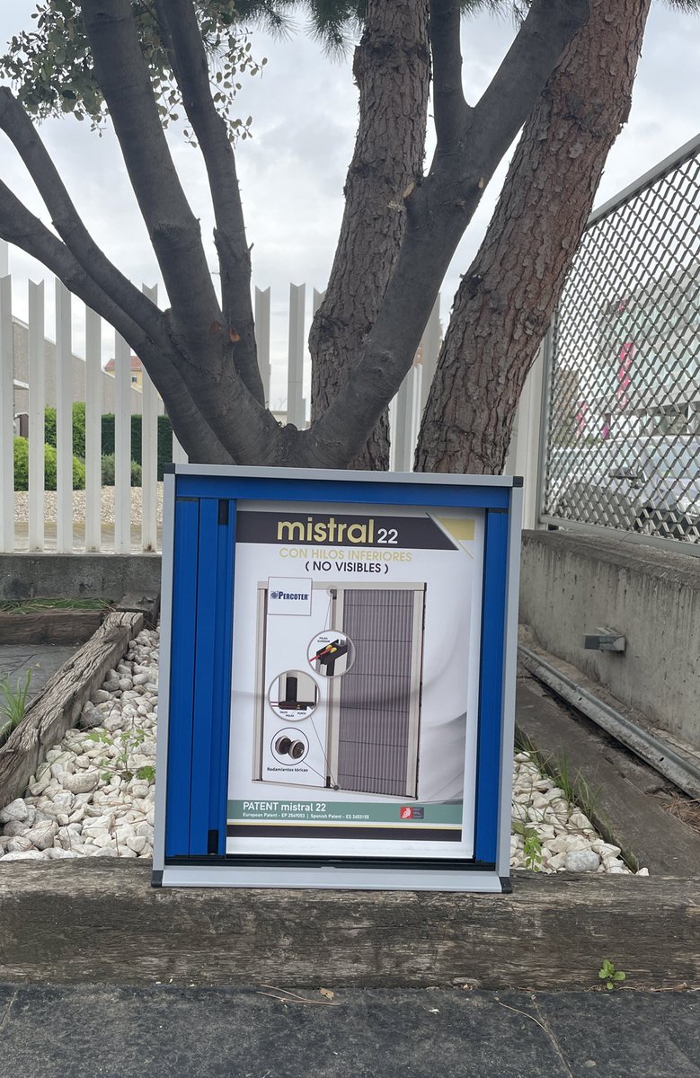 PERCOTERSL's tweet photo. 🌀🌀🌀En #percoter es tiempo de mosquiteras.
Mod. Plisada Mistral de 22 mm
✔️Fácil de instalar.
✔️Ancho de fabricación 2,50 m.
✔️Elegante.
✔️Practica.
#proteccionsolar #mosquiteras #plisadas https://t.co/cn3lWuXjmK