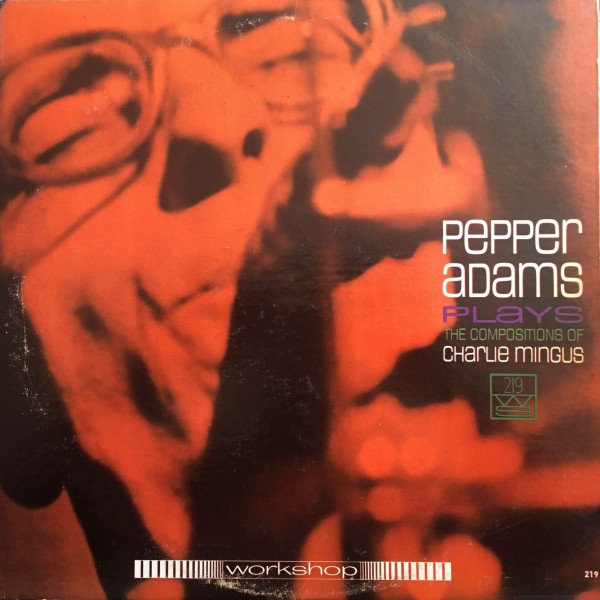 fer_urbina's tweet photo. En #Mingus100 de @clubdejazzradio [https://t.co/dTr2A5XFlq] contamos que Dolphy fue el primero en grabar un tema de #Mingus sin Mingus presente (Eclipse, y un homenaje, The Baron). Aparte, Pepper Adams grabó en 1963 un disco solo con temas de Mingus (https://t.co/LvuC6vO6HN)
15/ https://t.co/7JfW3hFQlR