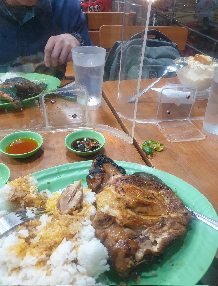 BeastVersion2_0's tweet photo. Okay lang magcheat sa pagkain
Huwag lang sa mahal natin
I Love You mahal @_dar_rio_
#5andcounting https://t.co/NpgRUyrVaR