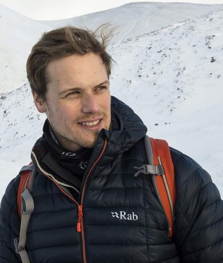 DailyHeughan's tweet photo. https://t.co/yzCcToDyzc