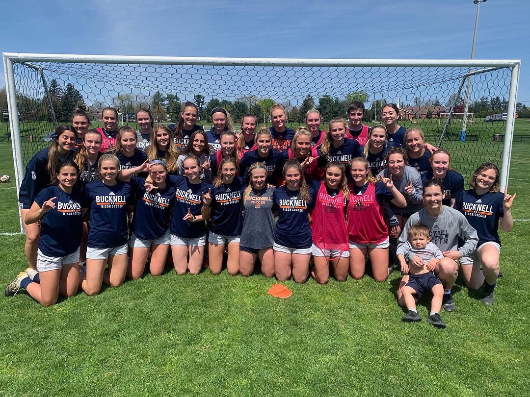 Thankful for our BUWS alumni making the trip back to the ‘burg for the weekend! #herd 🦬⚽️🔹🔸