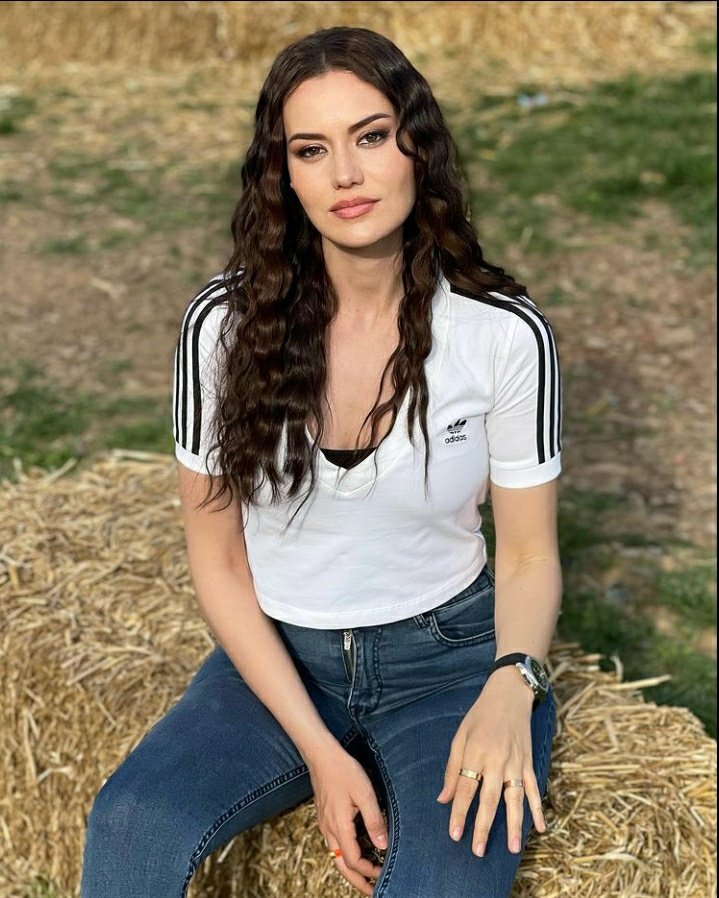 📲 Fahriye Via IG Feed

🔆

✨ #FahriyeEvcen