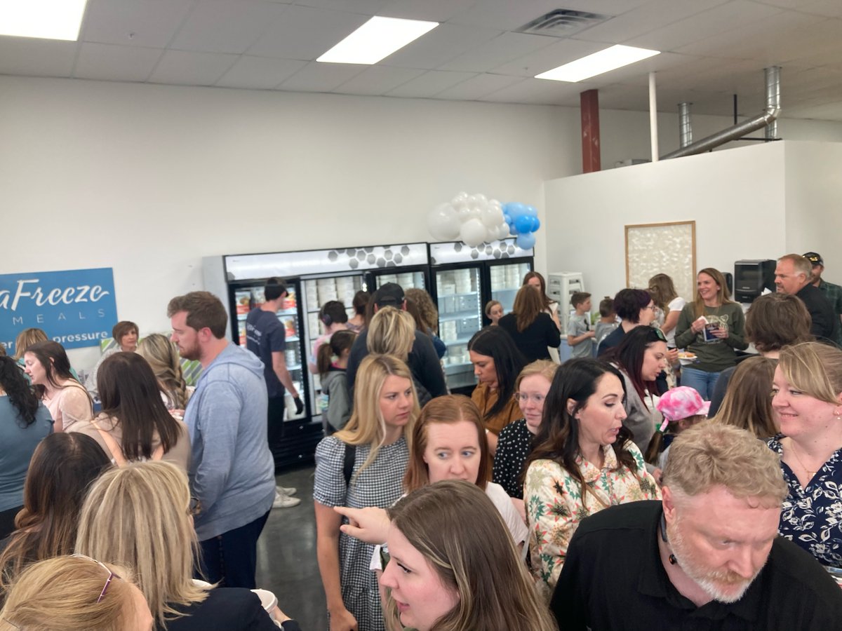 Davis Chamber (@davischamberut) on Twitter photo Congratulations to two new businesses in #DavisCountyUtah - Patrick Packer Insurance in Bountiful and <a href="/InstafreezeM/">Instafreeze Meals</a> in Woods Cross. Learn more at amfam.com/agents/utah/sa… and instafreezemeals.com.
davischamberofcommerce.com/press-releases/
#RibbonCutting #DavisCountyUT #UtahBusiness #Utah Congratulations to two new businesses in #DavisCountyUtah - Patrick Packer Insurance in Bountiful and <a href="/InstafreezeM/">Instafreeze Meals</a> in Woods Cross. Learn more at amfam.com/agents/utah/sa… and instafreezemeals.com.
davischamberofcommerce.com/press-releases/
#RibbonCutting #DavisCountyUT #UtahBusiness #Utah