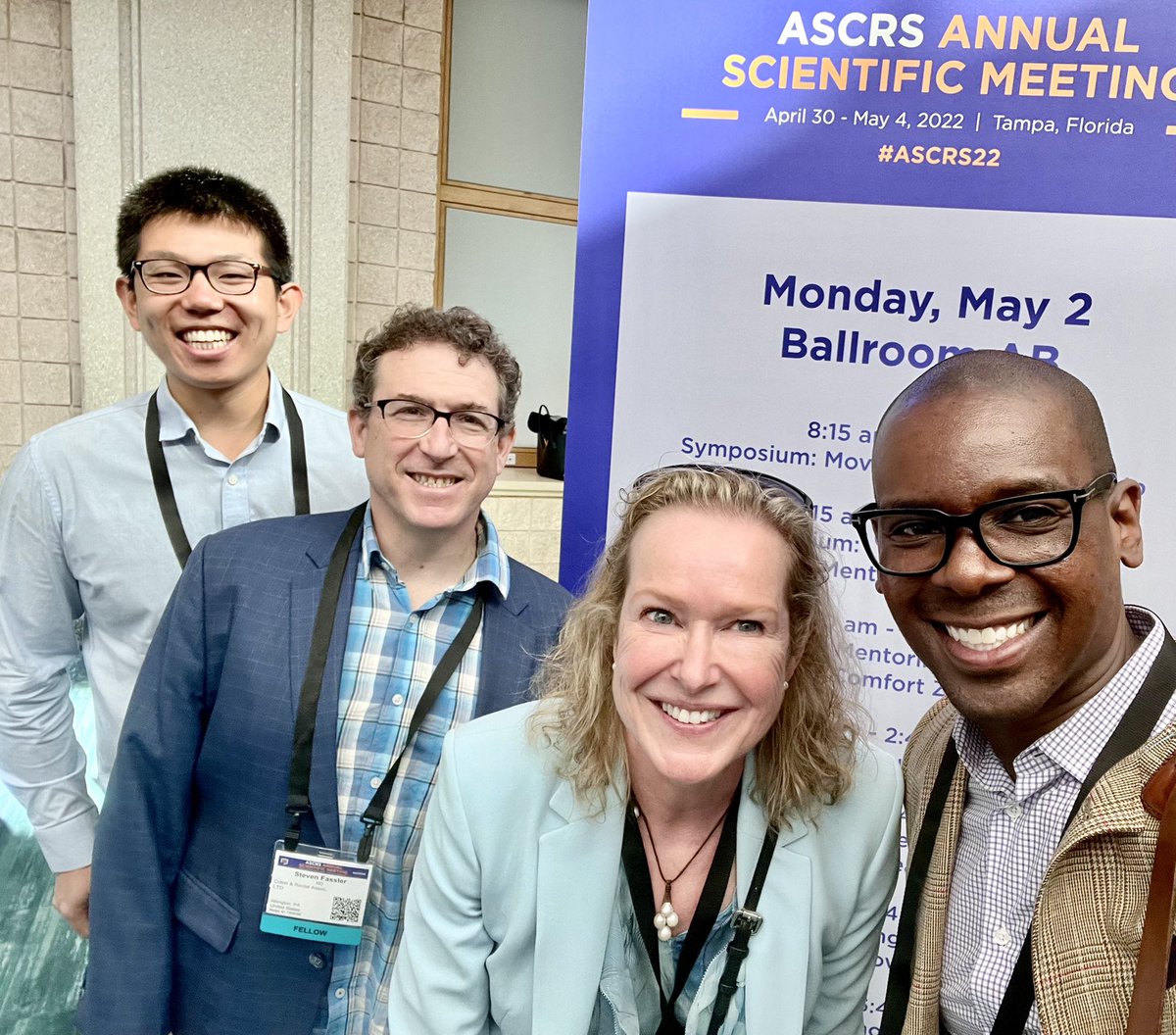 One hour ago, the people in this photo did not know each other.

Thank you, <a href="/ASCRS_1/">ASCRS_1</a>, for the space to connect and make new friends. 

#ASCRS22