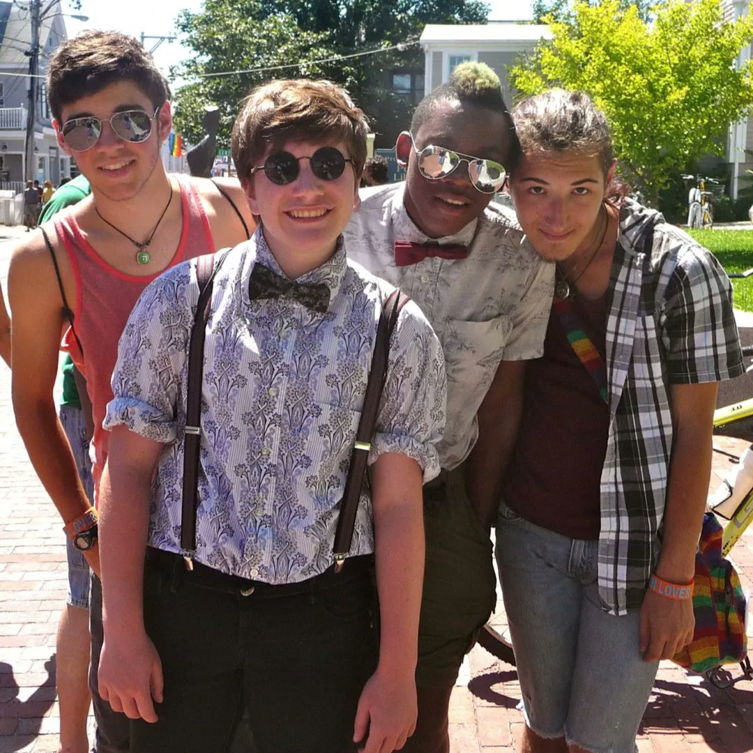 CampLightbulb's tweet image. 📜 Our role-playing quest continues this Saturday at Clubhouse! Will our adventurers known as the Rainbow Squad find treasures or stumble across path of ferocious beasts? Sign up and find out! 🦹 Cosplay outfits are encouraged but not mandatory.