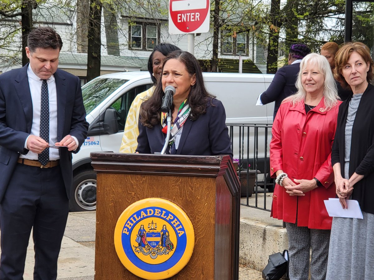 PhilaTEC's tweet photo. Kicking off National #SmallBusinessWeek week at @CherelleParker9 's district in North East Philadelphia & recognizing the work that the @PACDFINetwork 's local CDFIs did to bring over $225 million in COVID relief grants to #Pennsylvania's #smallbusiness community! https://t.co/X9MP9MRzjT