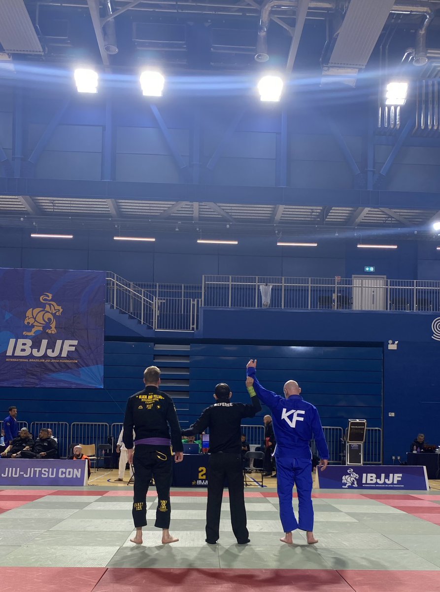 Cathal Pendred tweet media