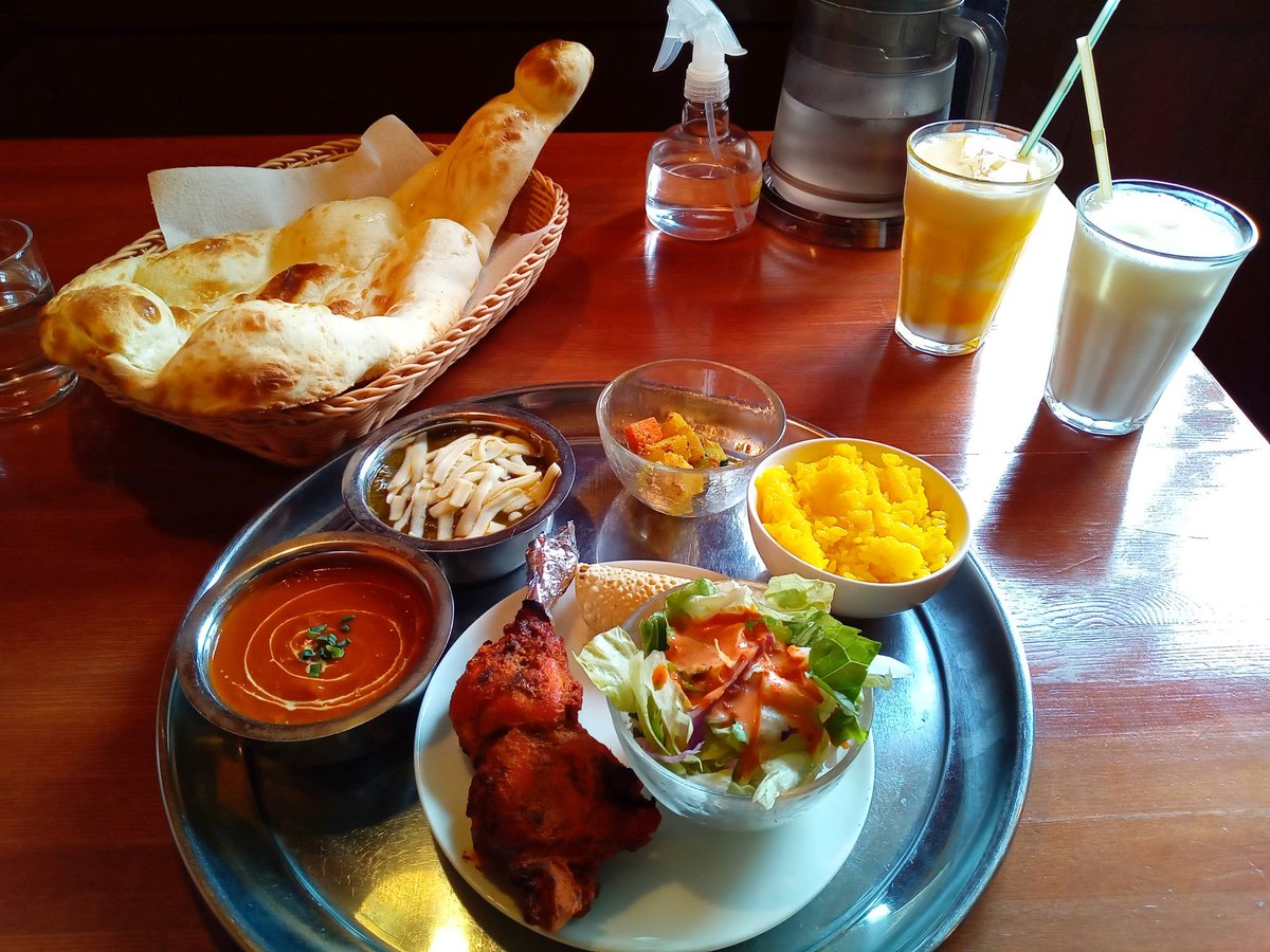 DragonicMind's tweet photo. そーいやツイート忘れてたんで、夜中に急に飯テロを。今日のランチ・その2()

@DiyoSpice #DIYO岩見沢店 で食ってきました。『DIYOスペシャルセット』今回も美味かったです✨🍛✨ https://t.co/qSjpsIb3P7