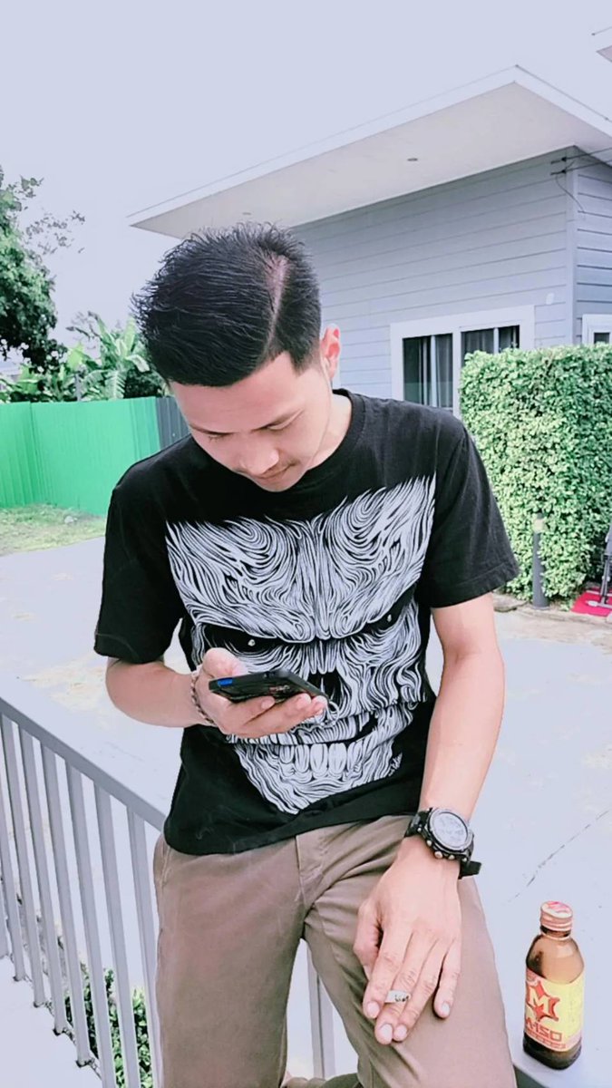 jack_j1939's tweet photo. อะไรที่เรียกว่าสำคัญมันก็ไม่เสมอไป https://t.co/MWFHVjBZ0q