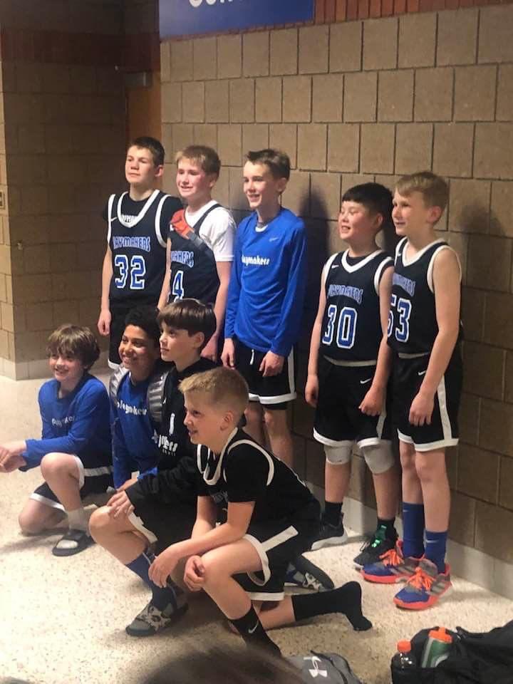 DocanMorgan's tweet photo. Good times Meg Vang Classic!
@MinnesotaHeat @WIPlaymakers @PlaymkrsAAU @PlaymkrsAAU @PmsWisconsin @mitch_doerr11 https://t.co/4PE0hNNL3w