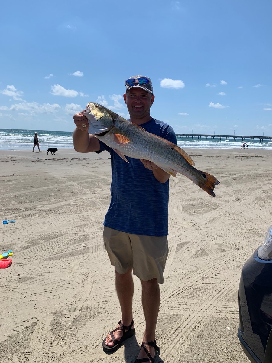 ''What sweetness is left in life, if you take away friendship? Robbing life of friendship is like robbing the world of the sun. A true friend is more to be esteemed than kinsfolk.'' - Cicero

#wegofishing #redfish #mondaymotivation #texasfishing #quotes