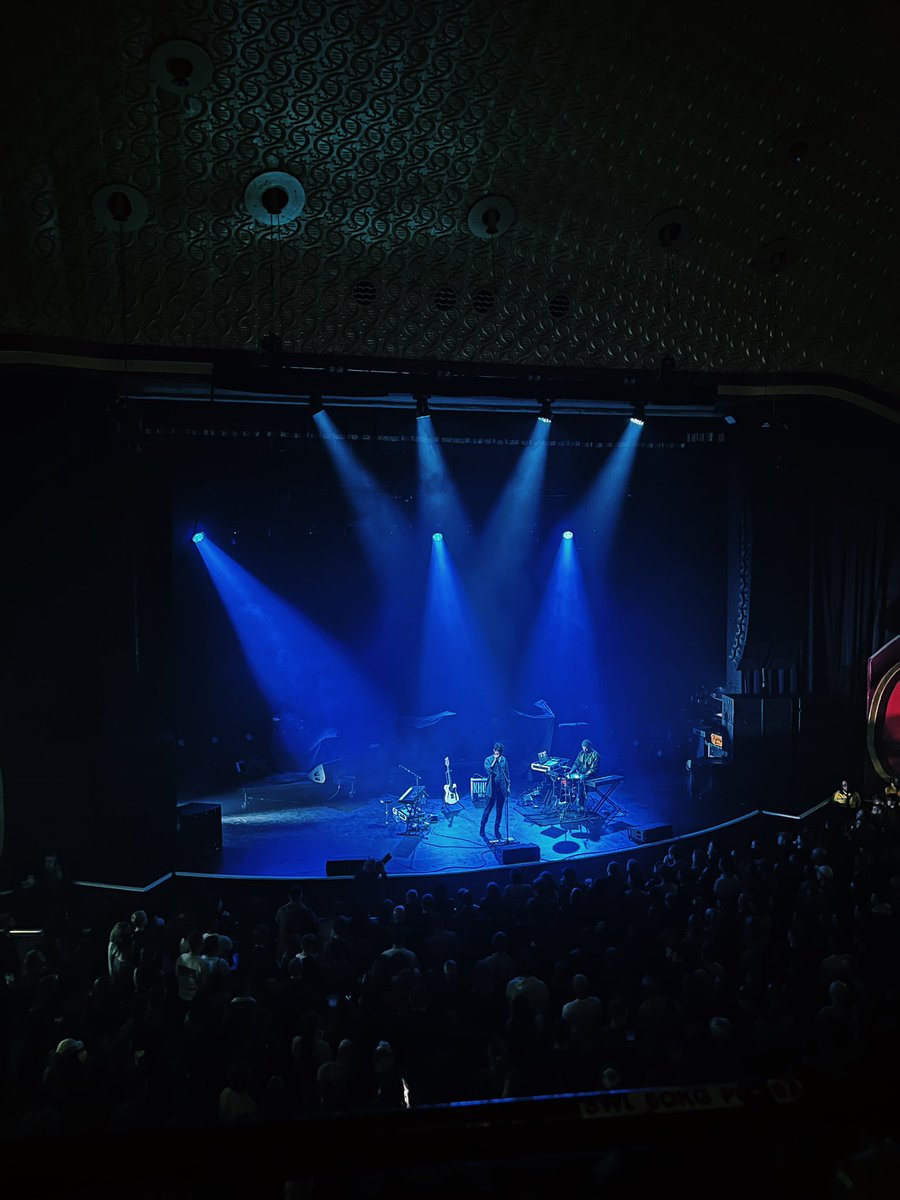 10/10 performance by <a href="/khushimusic/">KHUSHI</a> in Manchester last night 🎤