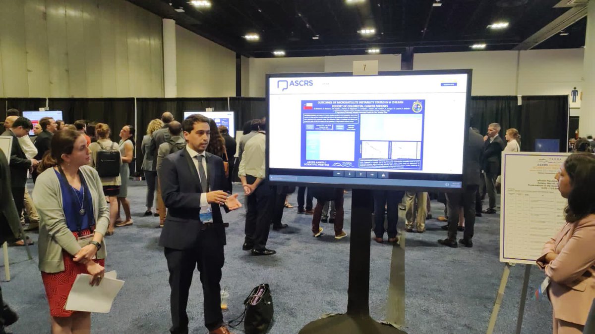 Chilean team from @FacMedicinaUC presenting 3 ePosters at @ASCRS_1 Annual Meeting #ASCRS22 🇨🇱💪🏼