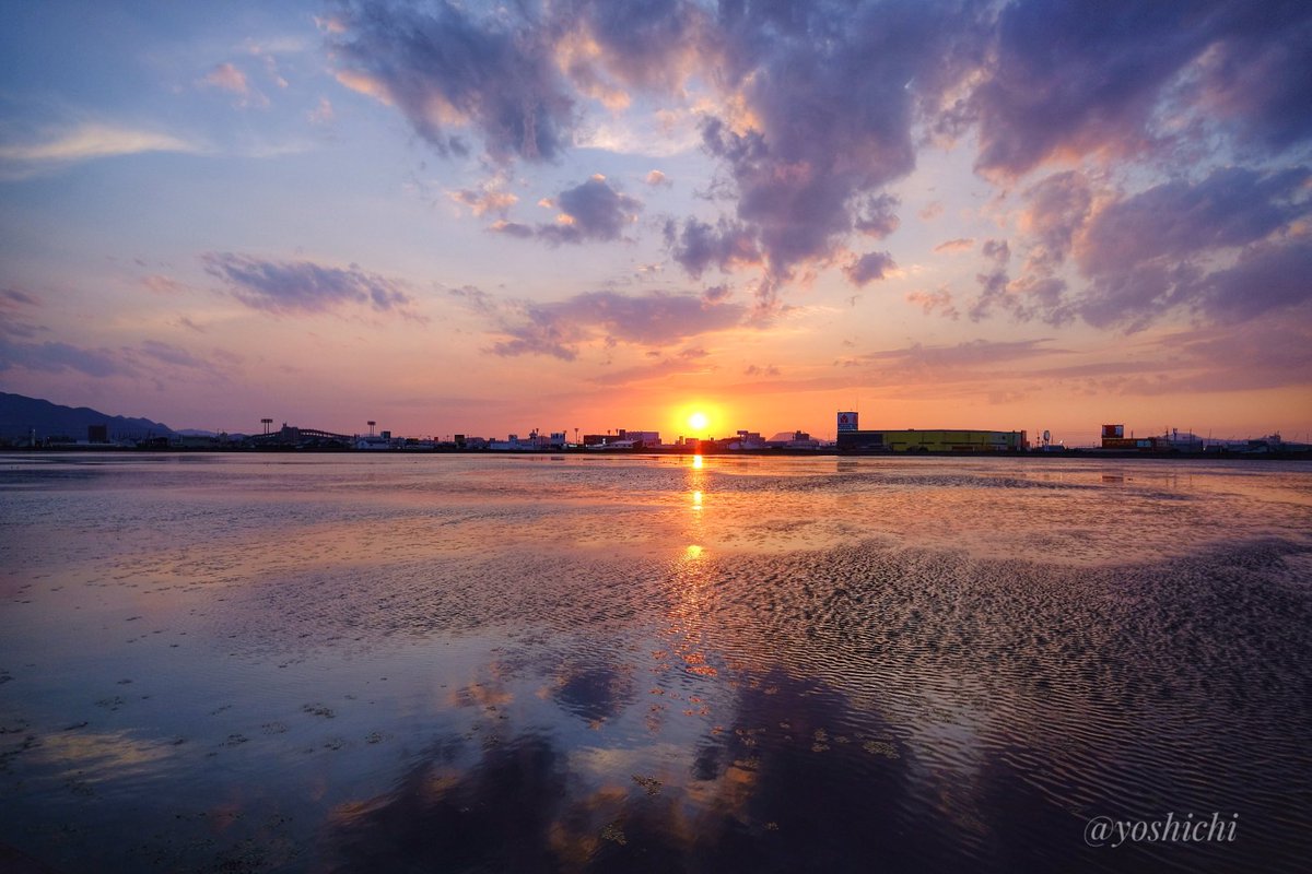 oka754's tweet photo. Viltrox 13mm/f1.4 夕景 https://t.co/k9EZfycymy