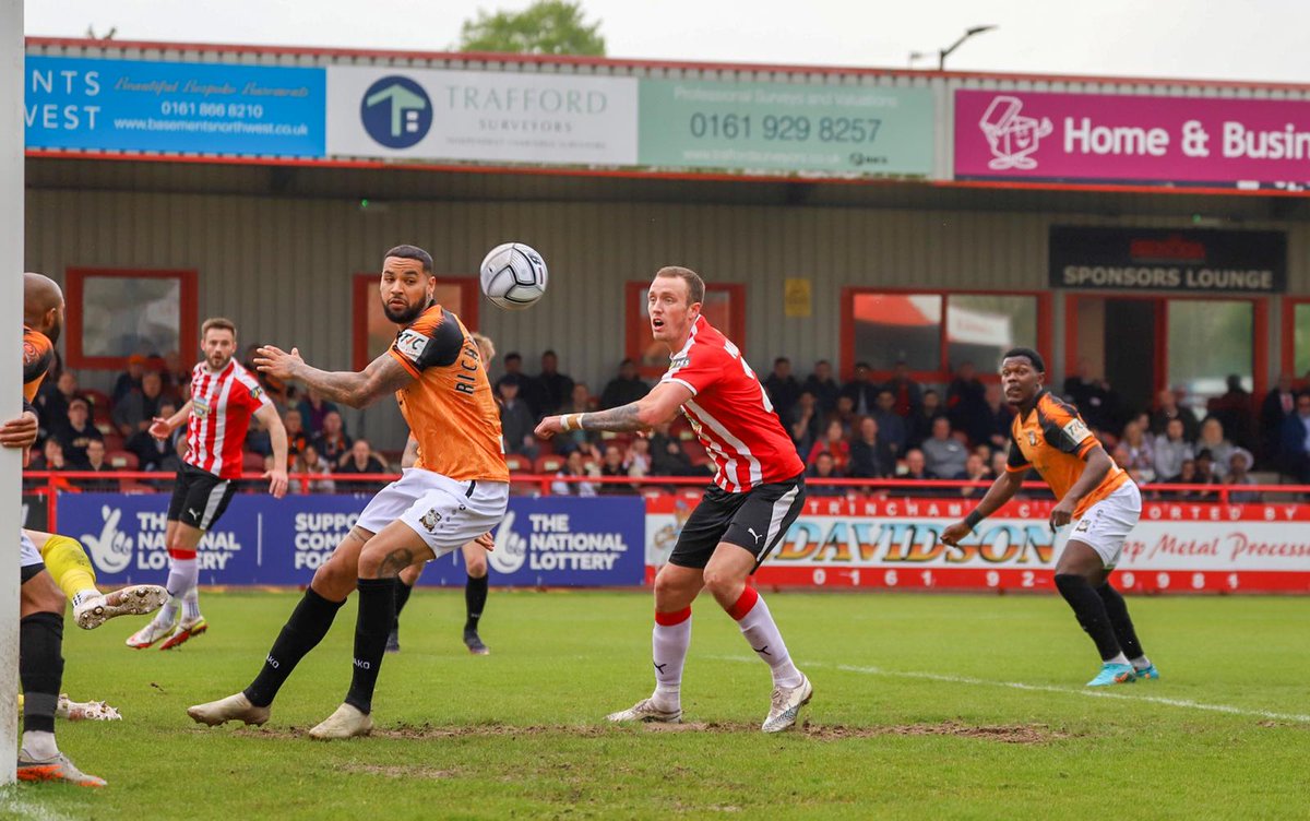 altrinchamfc's tweet photo. Some first half snaps from this afternoon's game.
📸 @altymoore1
Matchcentre ➡️ https://t.co/K0RcKlGgGb
#ALTBAR #WeAreAlty #COYR 🔴⚪️ https://t.co/sHLLqTOTFP