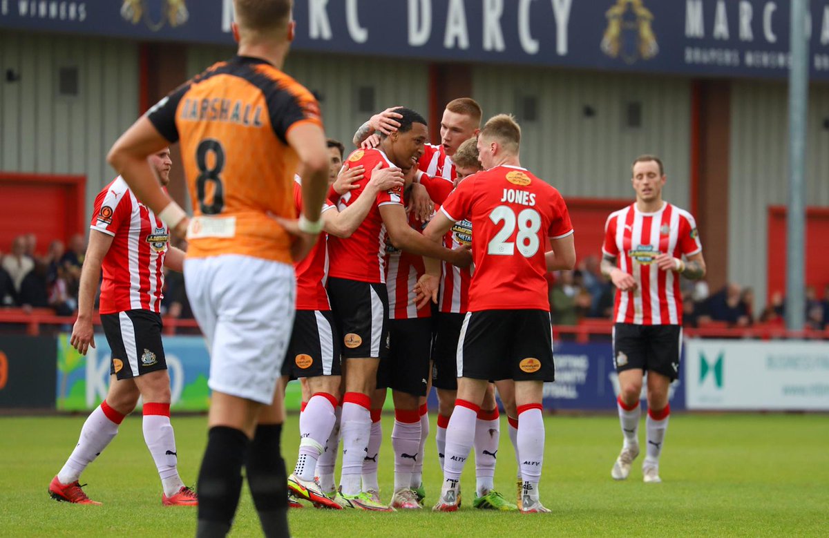 altrinchamfc's tweet photo. Some first half snaps from this afternoon's game.
📸 @altymoore1
Matchcentre ➡️ https://t.co/K0RcKlGgGb
#ALTBAR #WeAreAlty #COYR 🔴⚪️ https://t.co/sHLLqTOTFP