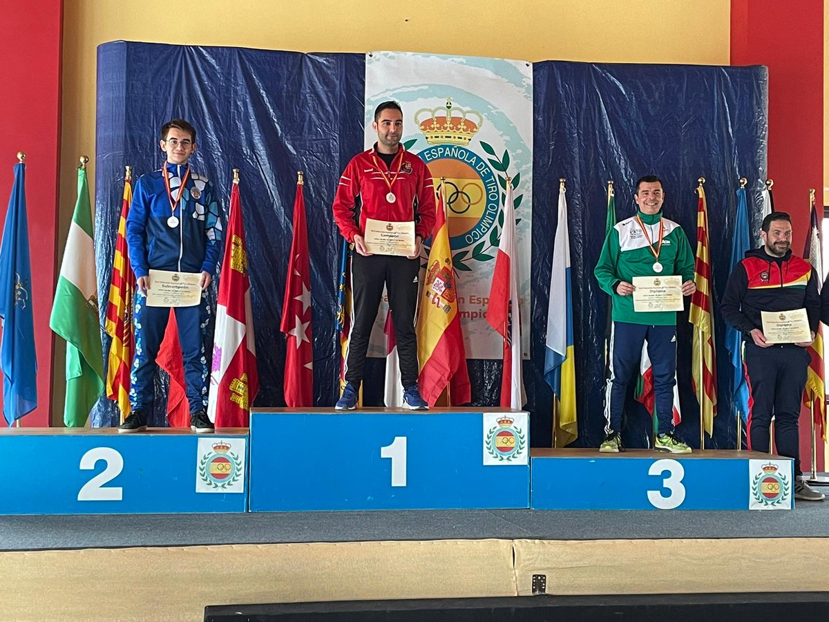 ♂️ Sénior
🥇 Roberto Martín (CAL)
🥈 <a href="/Raulgandujar/">Raul García</a> (CAT)
🥉 David Gutiérrez (AND)

♀️ Júnior femenino
🥇 <a href="/angelsfiol/">Àngels🧚🏻‍♀️</a> (BAL)
🥈 Zahra González, <a href="/zhgonzalez0/">Zahra González</a> (RIO)

♂️ Júnior masculino
🥇 Eric Constanzo (CAT)

🧓 Veterano Sénior
🥇 Maximino Miranda (CNA)

👏 ¡Enhorabuena, campeones!