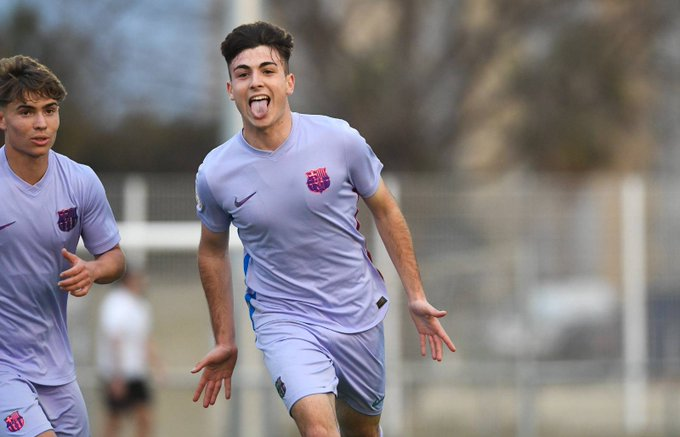 Victor Barberá do BarçaU19 marcou seu 20º gol nesta temporada e tem mais 7 assistências. Ele tem uma participação direta no gol a cada 76 minutos e jogou os 90 minutos completos no campeonato em apenas 7 jogos. Ele está fazendo uma temporada fantástica.