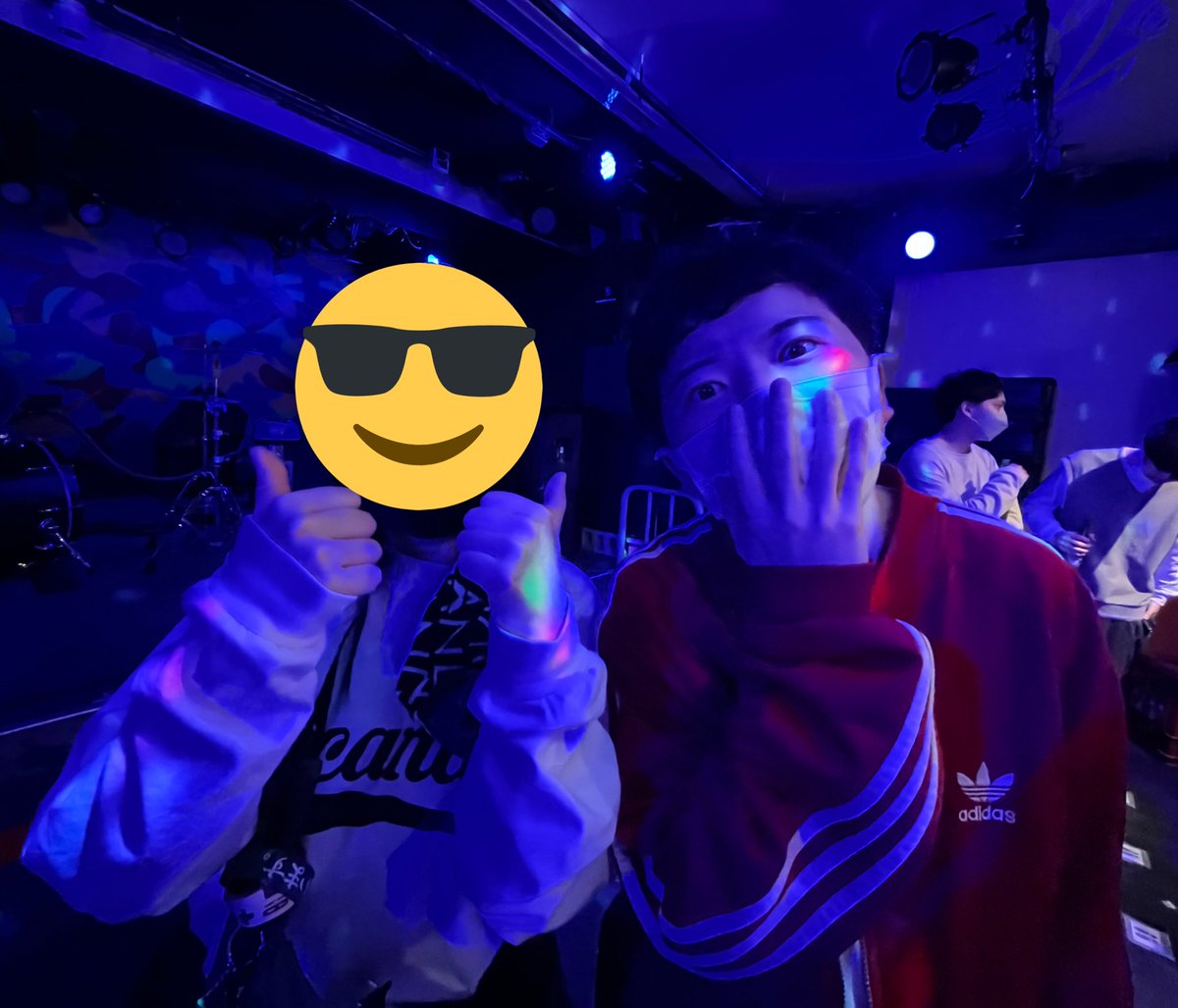 stone_usb's tweet photo. 初めて聴くのに、不思議な事に、あー!これだー!ってなった曲いっぱい✨なんで?!w
楽しかった✨🤩
ボマちゃんの🐓儀式のお陰か、地震も収まり、雨も止んでた✨
#LOCANDA 新曲👍
#THEPORTIO 🤩‼️
#THESOS 😎
#PJJ はまた🙏💦
トリカゴナイト🐓@ Pangea https://t.co/ZGxlGhIqCx