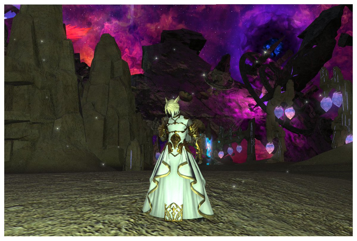 EoinArdri's tweet photo. Finally got my Aglaia robe so I had to post! I still a #GPOSERS newb and i dont use any mds but im trying to learn. #FFXIV #FFXVIScreenshots #gpose #malemiqote #miqote https://t.co/riYcppfm71