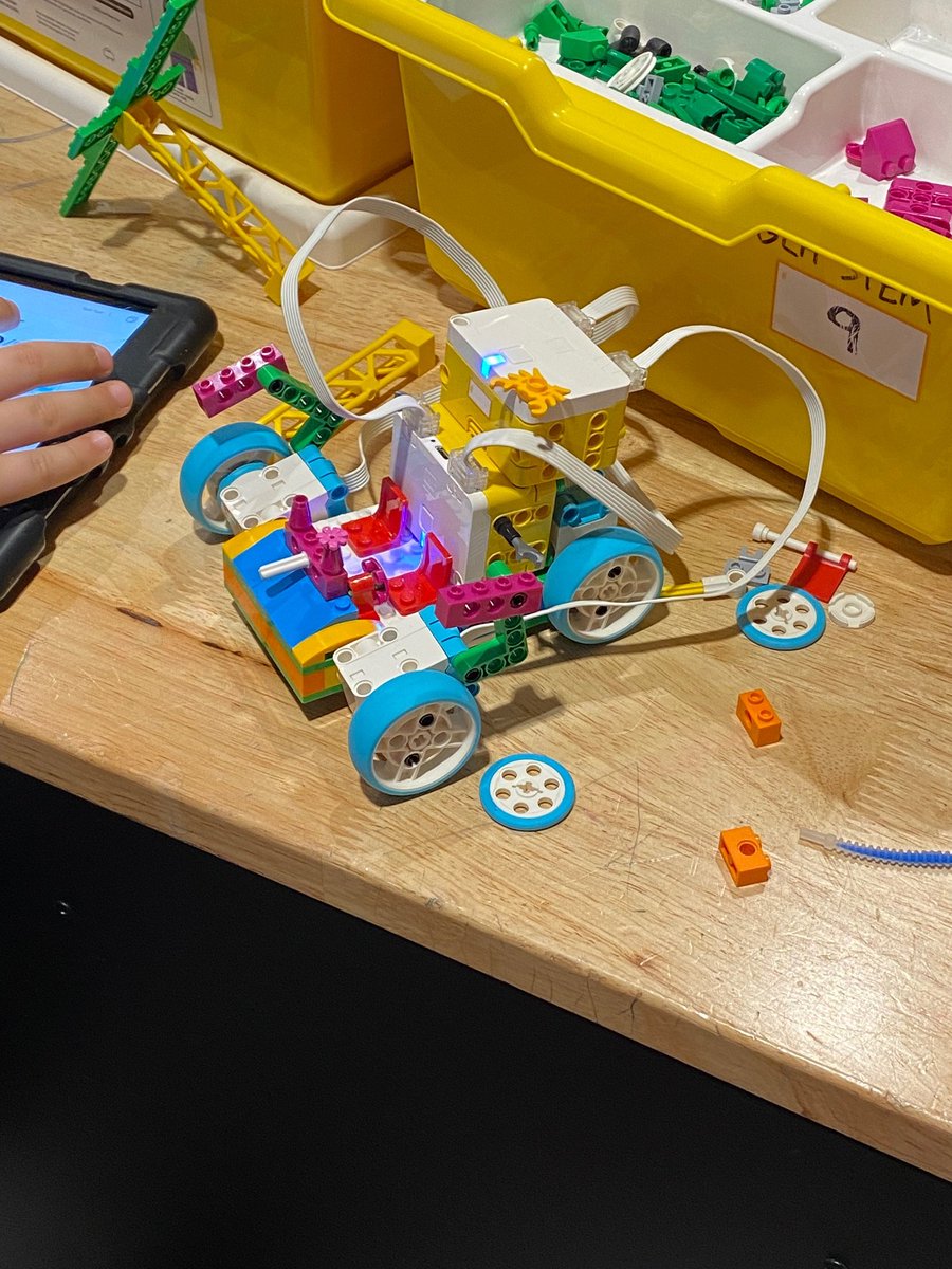 AmyRToy's tweet photo. Finished up our Lego Spike Essential Unit in STEM. Such an AWESOME experience! Thank you #ExcellenceFoundation for making this possible. #TISDSTEM https://t.co/PkufNMpEAX