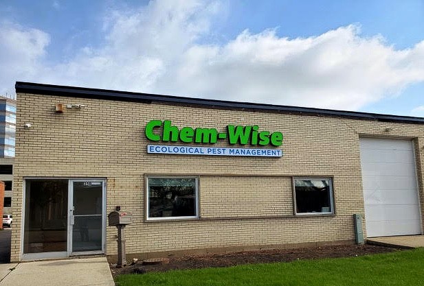 OmegaSignChicag's tweet image. Sign installation for Chem-Wise! Great work team!
.
.
.
#OMEGASIGNCHICAGO #sign #channellettersign #channelletter #sign #signage #business #chitown