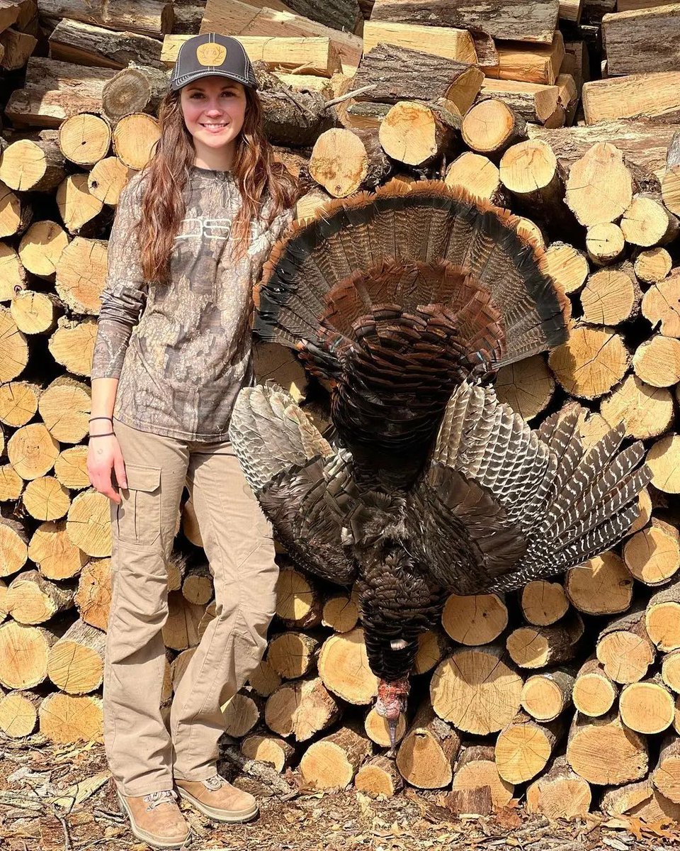 HuntingLoversW1's tweet photo. https://t.co/oUg8bHi6Qv