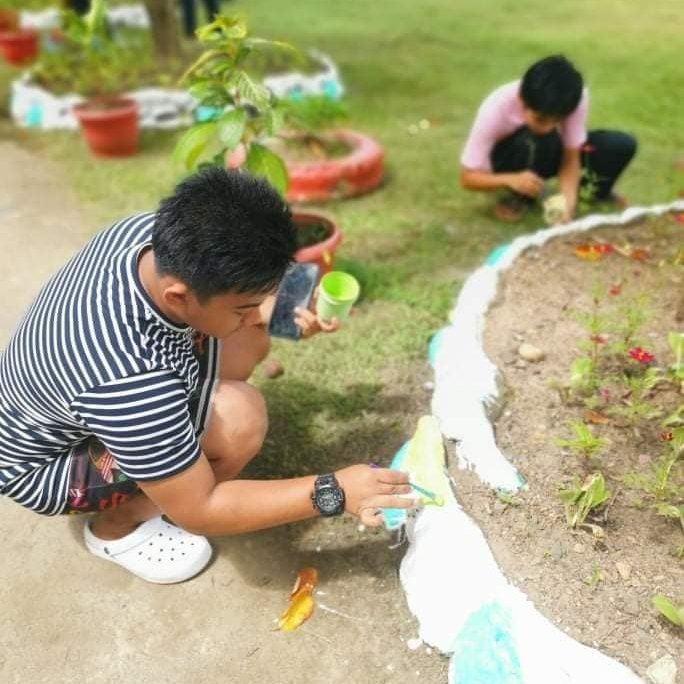 gohumanityworld's tweet photo. #BeyondBeliefNetwork team Humanist Alliance Philippines, International has been beautifying a local school! https://t.co/8gSi4EIgD1