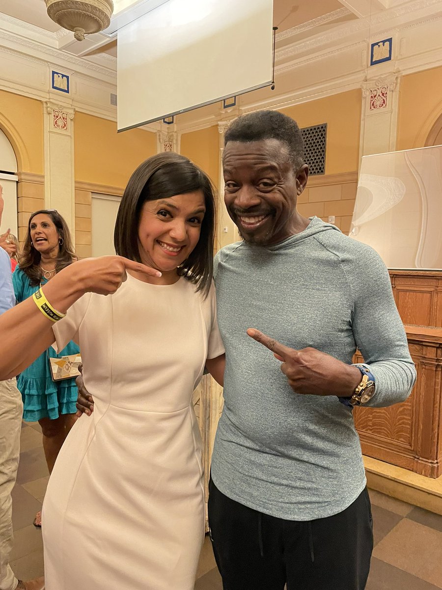 paola_guthrie's tweet image. Always a learning moment with Joseph McClendon III #JM3 #Neuroencoding #LasVegas