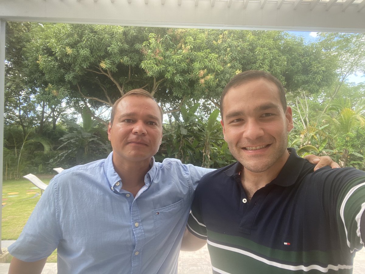 JorgeAGechem's tweet photo. Nos reunimos con Martín Ibatá, amigo y paisano, quien lidera el Fondo Mujer Emprende. Dialogamos de lo necesario de dar a conocer más el fondo y sobretodo en apoyar con decisión el emprendimiento de las mujeres en el Huila para brindar oportunidades reales a todas las mujeres. https://t.co/6F3LBTBToD