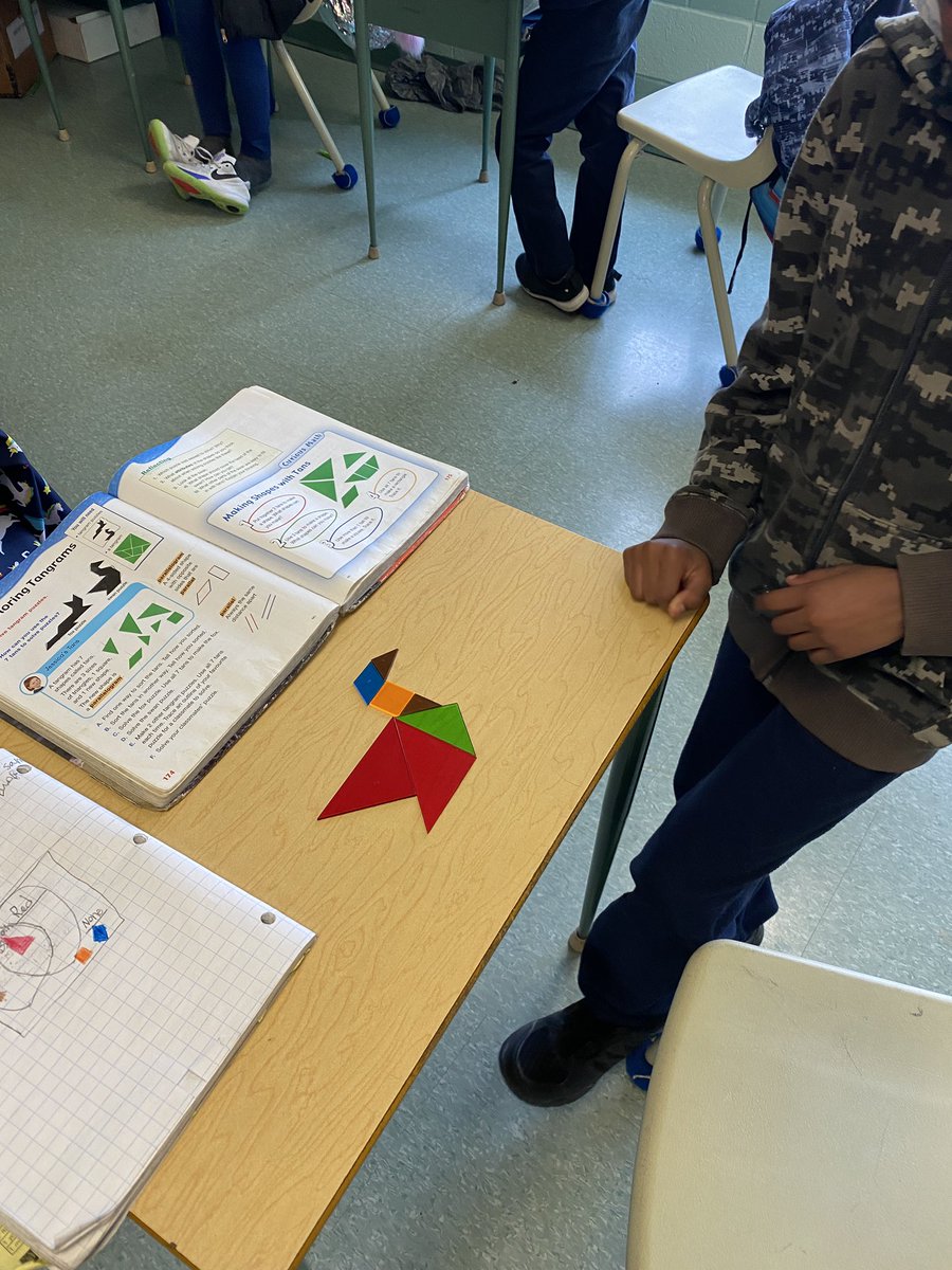 Miss_Amalan's tweet photo. Our class had so much fun using tangrams to make animals! Can you guess the animals we made? #2DGeometry #Tangrams @SHCSCHOOL1 @TCDSB https://t.co/Z2Z2g7LqPu