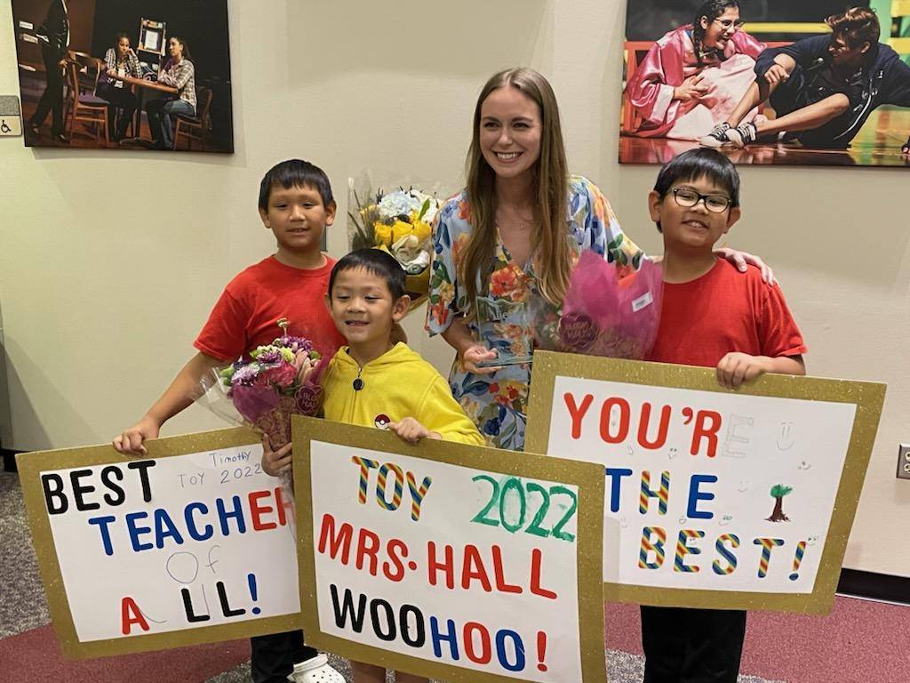 ReesStars's tweet photo. We recently got to celebrate with and recognize the Rees Teacher of the Year and other @AliefISD TOYs at the annual TOY Banquet! Congratulations again, @Mrs_Hall02! https://t.co/ORLKcl6Uka