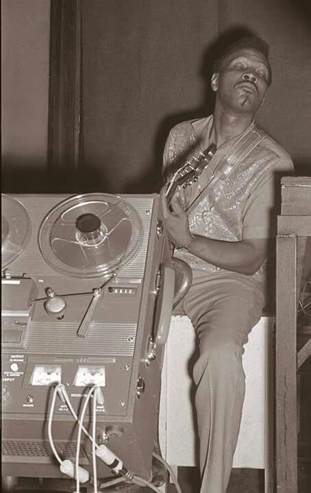 magtwigz's tweet image. #MagicSam