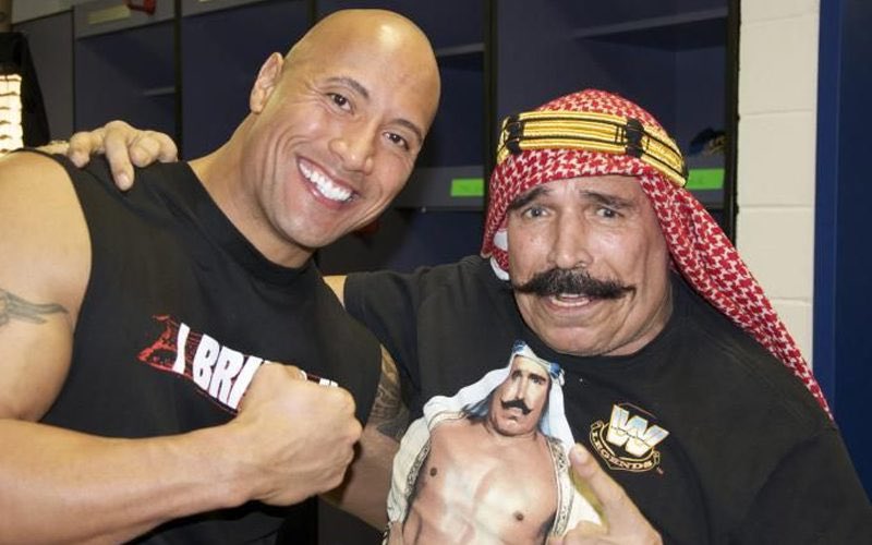 HAPPY BIRTHDAY TO MY REAL INTELLIGENT BROTHER @THEROCK HE KNOW WHO IS THE REAL LEGEND NOT THAT HOLLYWOOD BLONDE JABRONI HULK HOGAN
