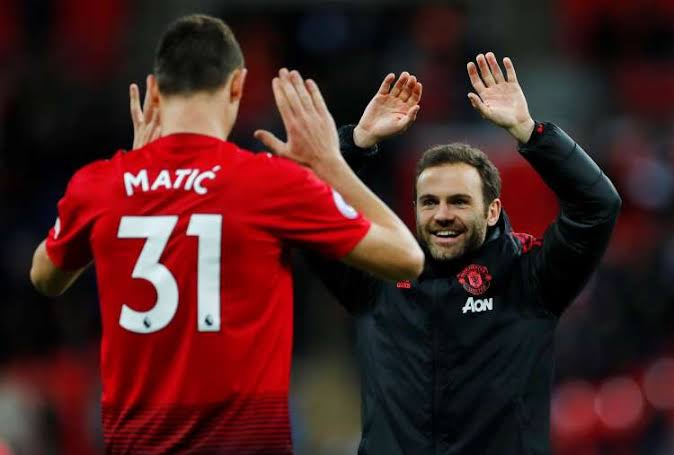 UtdFaithfuls's tweet photo. Cristiano Ronaldo hugging Nemanja Matic and Juan Mata as both players were substituted and applauded in what was their last game at Old Trafford for Man Utd..

Thank you for everything, Juan and Nemanja! We'll never forget ❤ https://t.co/cqeXW0XCJL