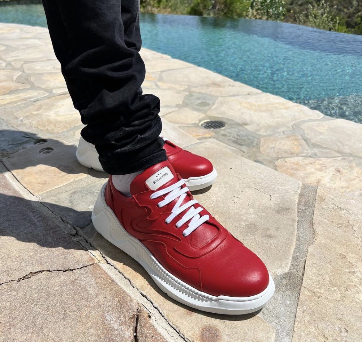 SneakerCon's tweet photo. Yesssirrr ‼️ @souljaboy is back with another one of his @SouljaStarsLLC 🤩🤩🤩

With Sneakercon LA #May 21st - 22nd somebody tell #Souljaboy we need these at the show 🔥🔥🔥 https://t.co/6Q39NJhVMl