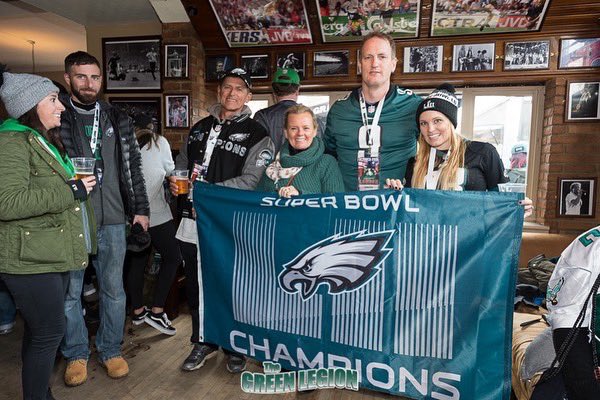 greenlegion's tweet photo. Our last International INVASION was our #LondonCalling2018 trip!

The NFL will announce the 2022 international games on Wednesday, will we be making the trip to Mexico City this year??

¡VAYA PÁJAROS!🦅🇲🇽 

#FlyEaglesFly #GreenLegion https://t.co/zqd1lFfCSI
