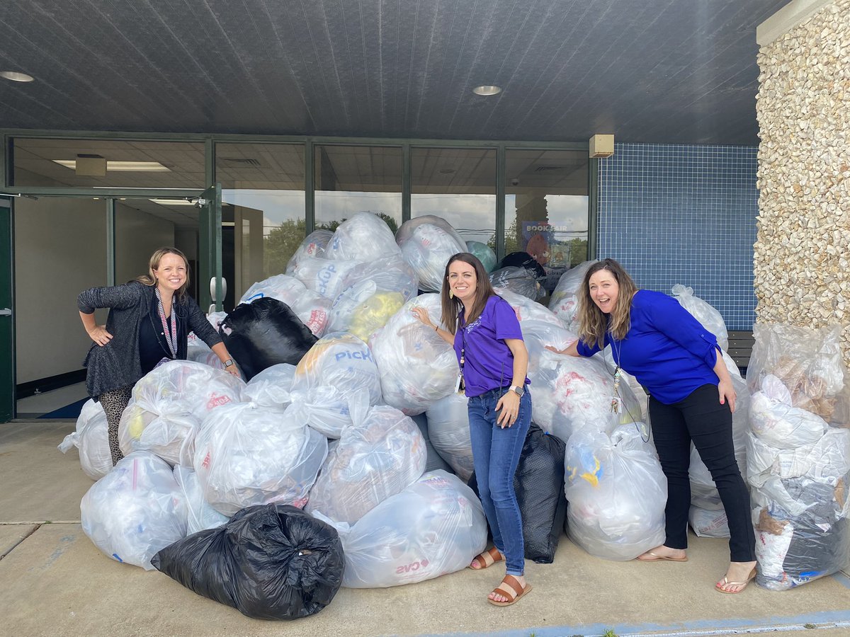 <a href="/WISDParmley/">Parmley Elementary</a> plastic bags our kiddos collected for the <a href="/HEB/">H-E-B</a>  Plastic Bag Contest!! 44,893 bags!!