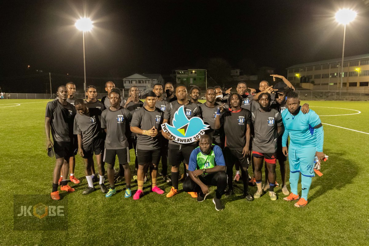 Ben_Jah_Mein's tweet photo. Proud of my team π₯Άπ₯Άπ₯Άπππ
it was a tough battle and many of us came out injured but "spartan soliders never give up and never surrender !!!!β«οΈπ... this one was for you bro @blxckendwhite πππΎ #GengAnlΓ©Yo #TeamSmallz #LucianTwitterSweat https://t.co/x1Pf7MZKul