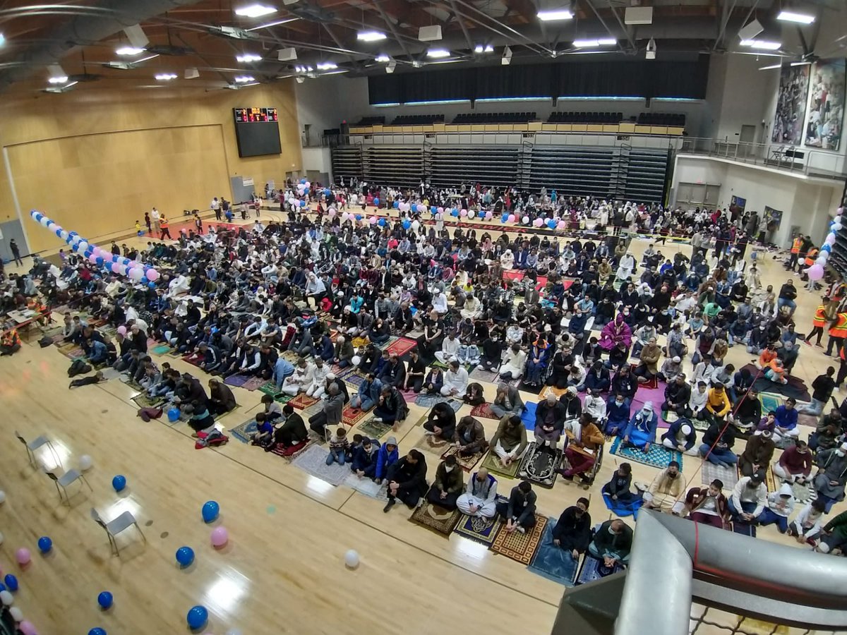 Ramadan is a great time for learning, more strength physically and spiritually, new habits, self-discipline/autonomy, balancing life and time, mercy, and self-denial.
Eid is the time to celebrate those achievements together as a community. #eidmubarak #Eid2022
#TeamYU