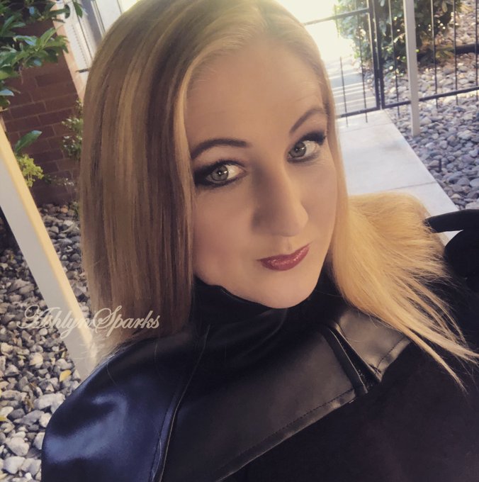 TW Pornstars - Ashlyn Sparks. The most liked pictures and videos from