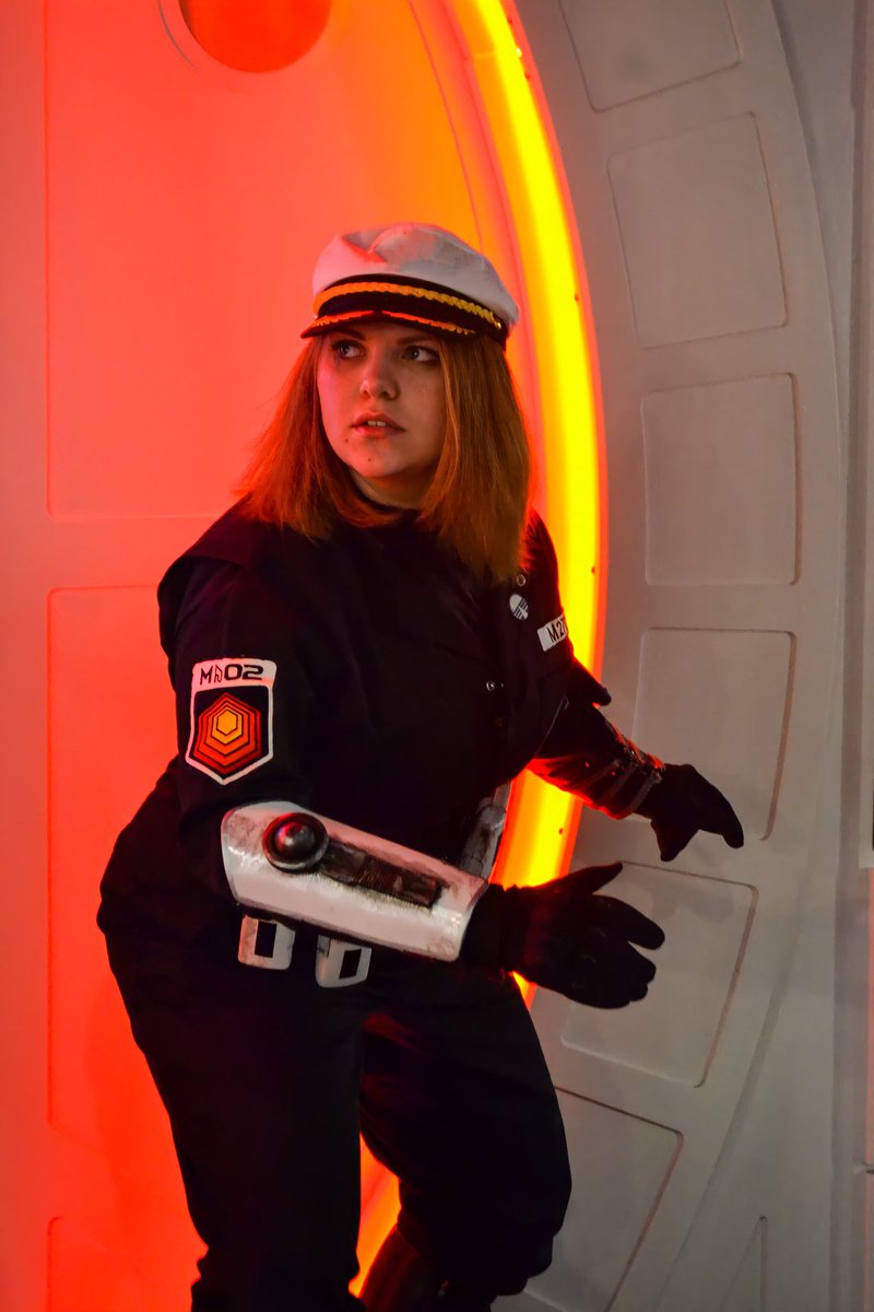 icentertainer's tweet photo. Me trying to decide between airlock or wormhole #InSpaceWithMarkiplier #iswm #Part2 @markiplier #captaincosplay https://t.co/KxMOKrlHI7
