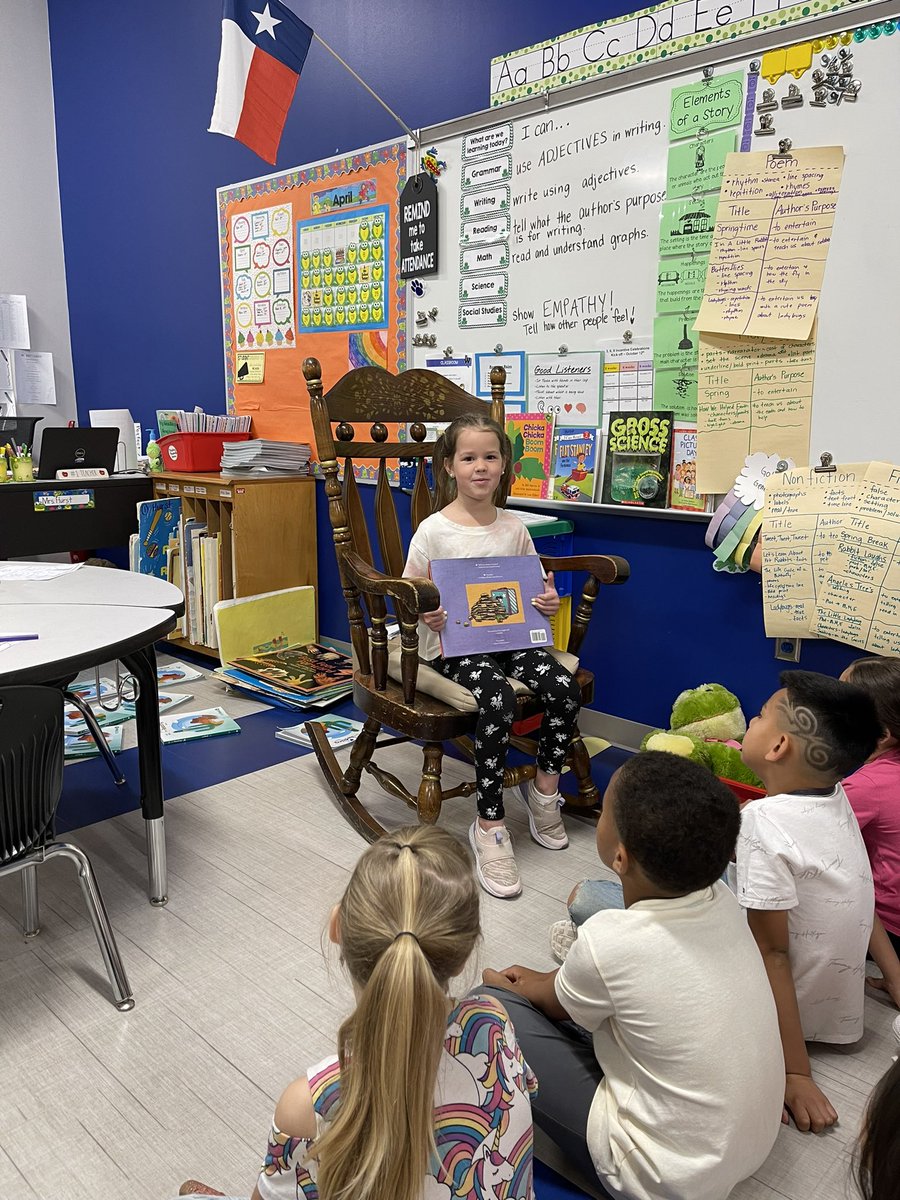 QueefLatinahO_G's tweet photo. Can I brag on this kid? She came and read to our class today…words like ‘determination’, ‘delicious’ and ‘appetite’!! She’s in kindergarten! 😳 @WISDLagway @MrsGrimm3 #awesomereader #pleaseputherinmyclassnextyear https://t.co/guHC1ZuaVO