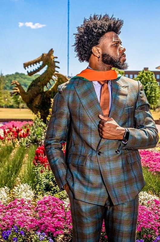 DA_Kappas's tweet image. Kongratulations to @_malengineers for receiving his Masters of Engineering with a concentration in Information Engineering &amp;amp; Management. #kappagraduation 

Jamal Alón Ridgel, M.E.

Bachelor’s: ✅
Master’s: ✅
Last Rip: TBD😬🤫